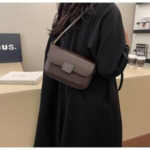 Retro Minimalist Box Crossbody Bag /Multiple colors available